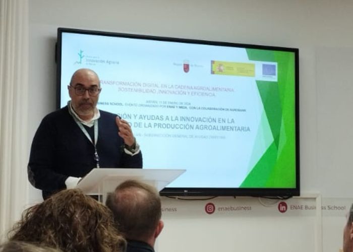Fernando Galán durante su presentación relativa a la inversión y ayudas dirigidas a la innovación agroalimentaria